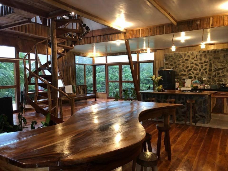 Camiguin Volcano Houses - A-Frame House Mambajao Exterior foto